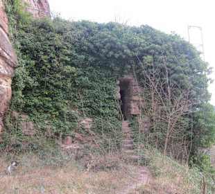 Schöne Burgruine Drachenfels