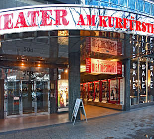 Theater am Kurfürstendamm außen, Thomas Grünholz 