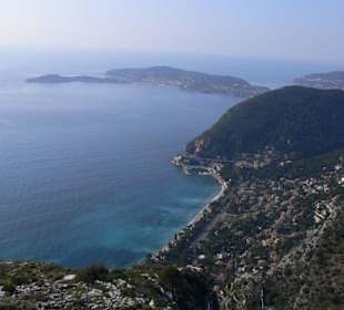 Im Hintergrund Cap Ferrat
