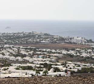 Ausblick vom Hausvulkan Montaña Roja