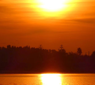 Sonnenuntergang am Salzsee