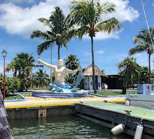 Motoryachtfahrt Cayo Blanco