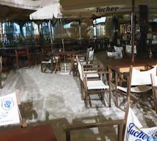 Viele Biergärten auf dem schönsten Sand