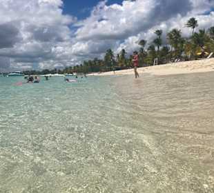 Wunderschönes klares Wasser