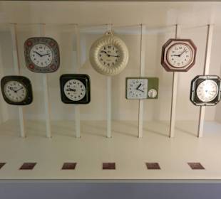 Auto- und Uhrenmuseum - Uhrenkollektion_1