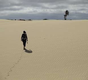 Durch die Deserto de Viana 