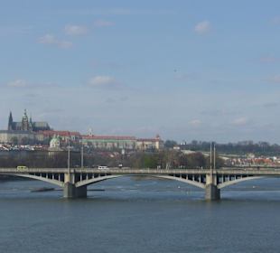 Jiráskův most z Palackého mostu