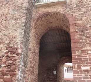 Stadttor zwischen Unterstadt und Oberstadt