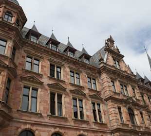 Blick zum Neuen Rathaus von Wiesbaden