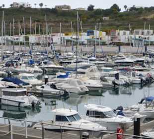 Unterwegs am Yachthafen von Albufeira