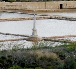 Salzpfannen + Denkmal