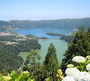 Lagoa Azul und Lago Verde