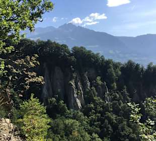 Ausblick auf die Erdpyramiden