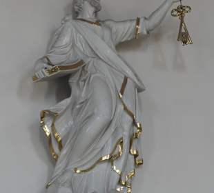 Die Kirche St. Johannes der Täufer in Hofheim Ufr.