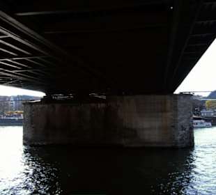 Rhein-Schifffahrt mit der Köln - Düsseldorfer