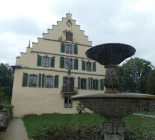 Bei einem Besuch von Schloss Rosenau