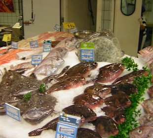 Ware im Supermarkt Carrefour