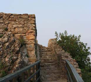 Weg auf dem Rocca di Manerba