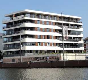 Architektur am Neuen Hafen