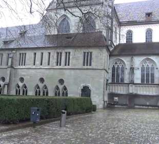 Kreuzgang am Münsterplatz