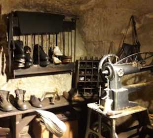 Ausstellung in den Katakomben