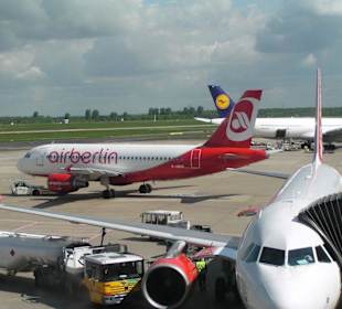 Düsseldorfer Flughafen Vorfeld - 4