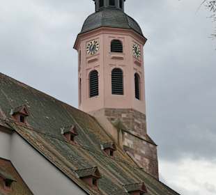 Die Stiftskirche in Baden-Baden am Marktplatz