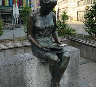 Brunnen vor dem Neuen Kurhaus von Aachen