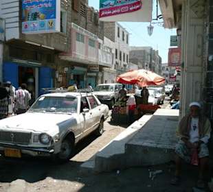 Mitten in Aden