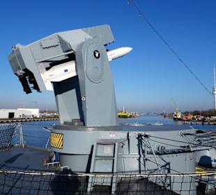 Lenkwaffe am Heck der "Mölders"