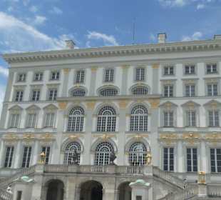 Beim Schloss Nymphenburg in München