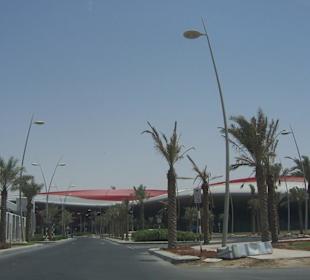 Anfahrt zur Ferrari World