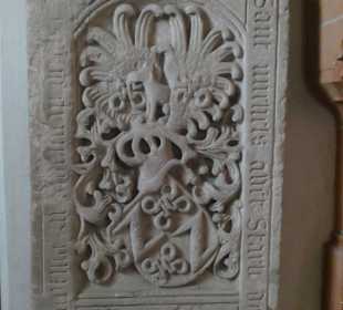 Am Marktplatz: die ev. Stiftskirche St. Goar