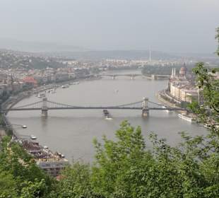 Blick auf die schöne blaue Donau