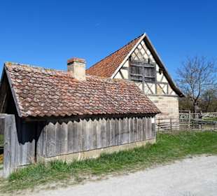 Bäuerliches Leben im Fränkischen Freilandmuseum