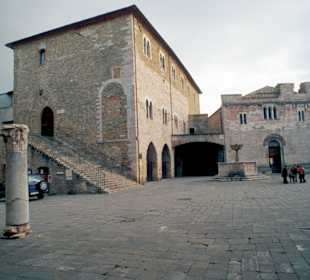 Piazza Silvestri