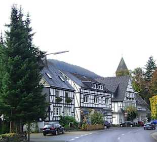 Saalhausen, Winterberger Straße