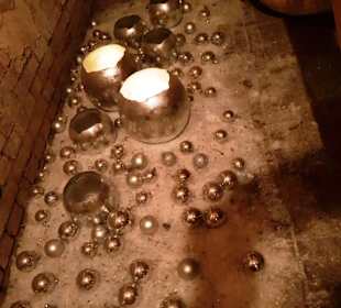 Deko an den Treppenauf-/Abgang