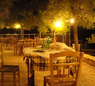 Abendstimmung in der Cross Taverne