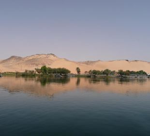 Wüste am Nil (Nähe Assuan)