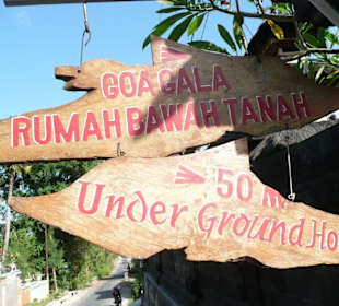 Wegweiser zum Undergroundhouse
