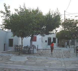 Platia in Chora