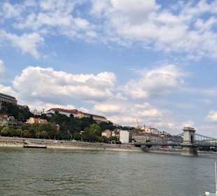 Zamek i Most Łańcuchowy