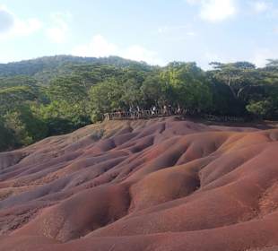 Siebenfarbige Erde / Terres des Sept Couleurs / Seven Colour