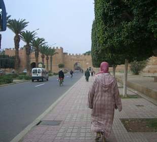 Einfahrt in die Stadt