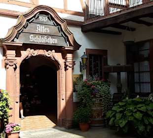 Weingut Altes Schlösschen L. Schneider