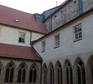 Augustinerkirche / Augustinerkloster: Kreuzgang