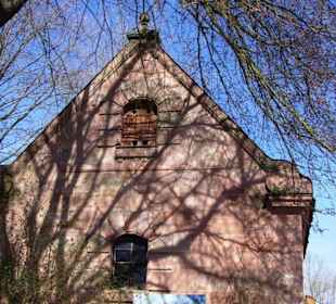 Hintere Nebengebäude