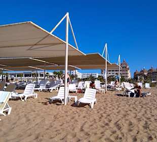 Herrlicher Strand mit viel Platz