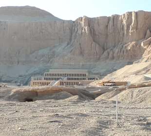 Terrassentempelanlage 